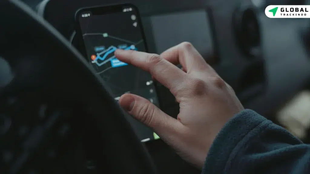 Hal yang Perlu Anda Ajarkan pada Pengguna | GlobalTrackindo Sos button pada gps tracker